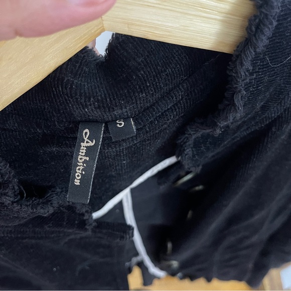 Black Corduroy Jacket- size S - Picture 8 of 14